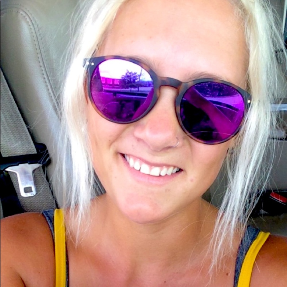 Meet your Posher, Kelsey